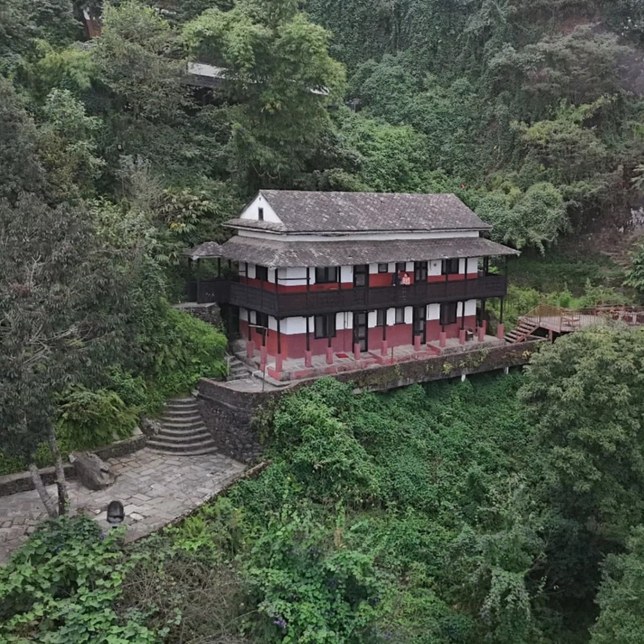 atticinn/9770309/images/Everest Manla Resort 1 (9).jpeg